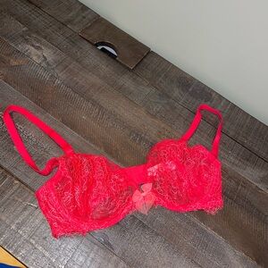 Victoria's Secret Vibrant Red Lace Bra